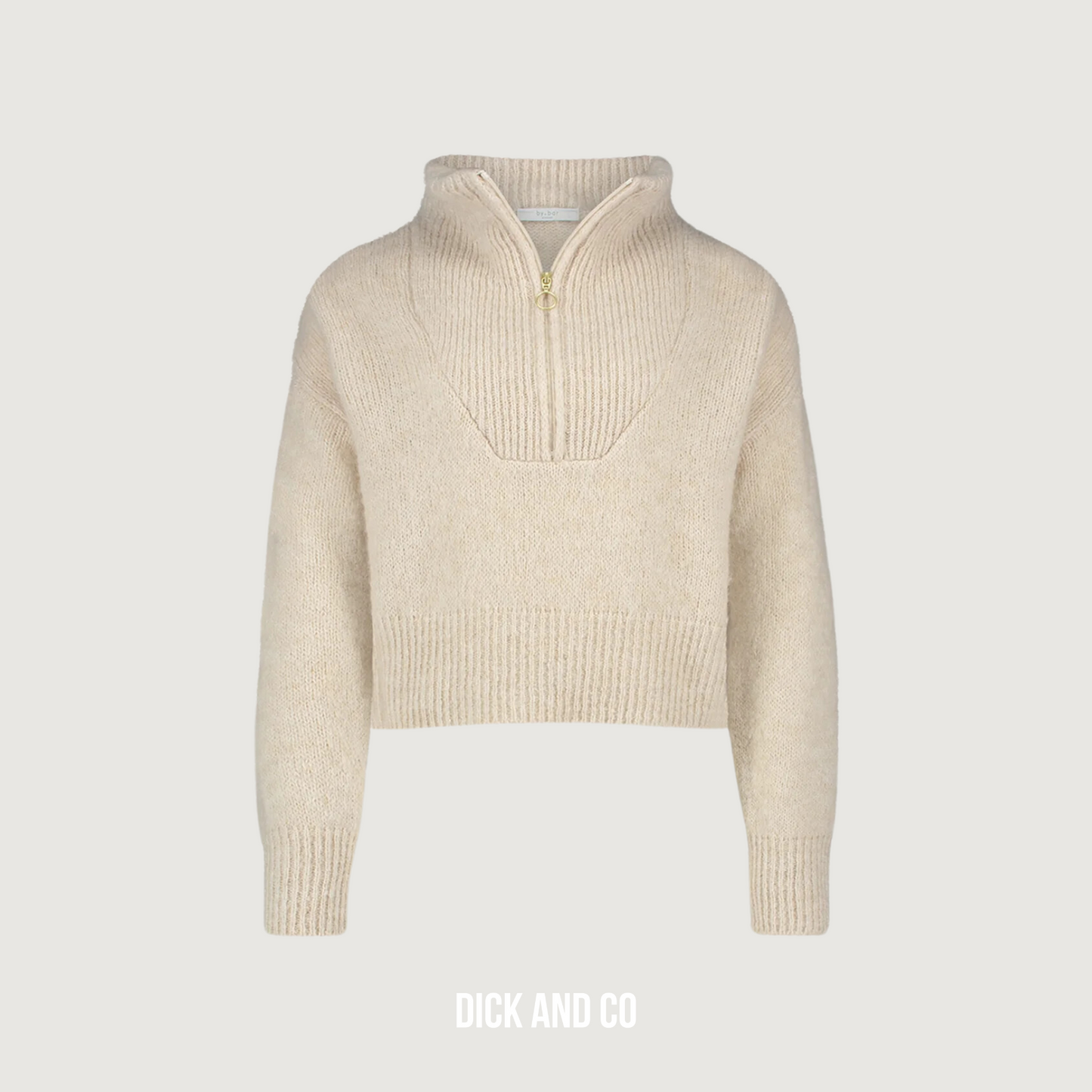 Boxy Beau Pullover