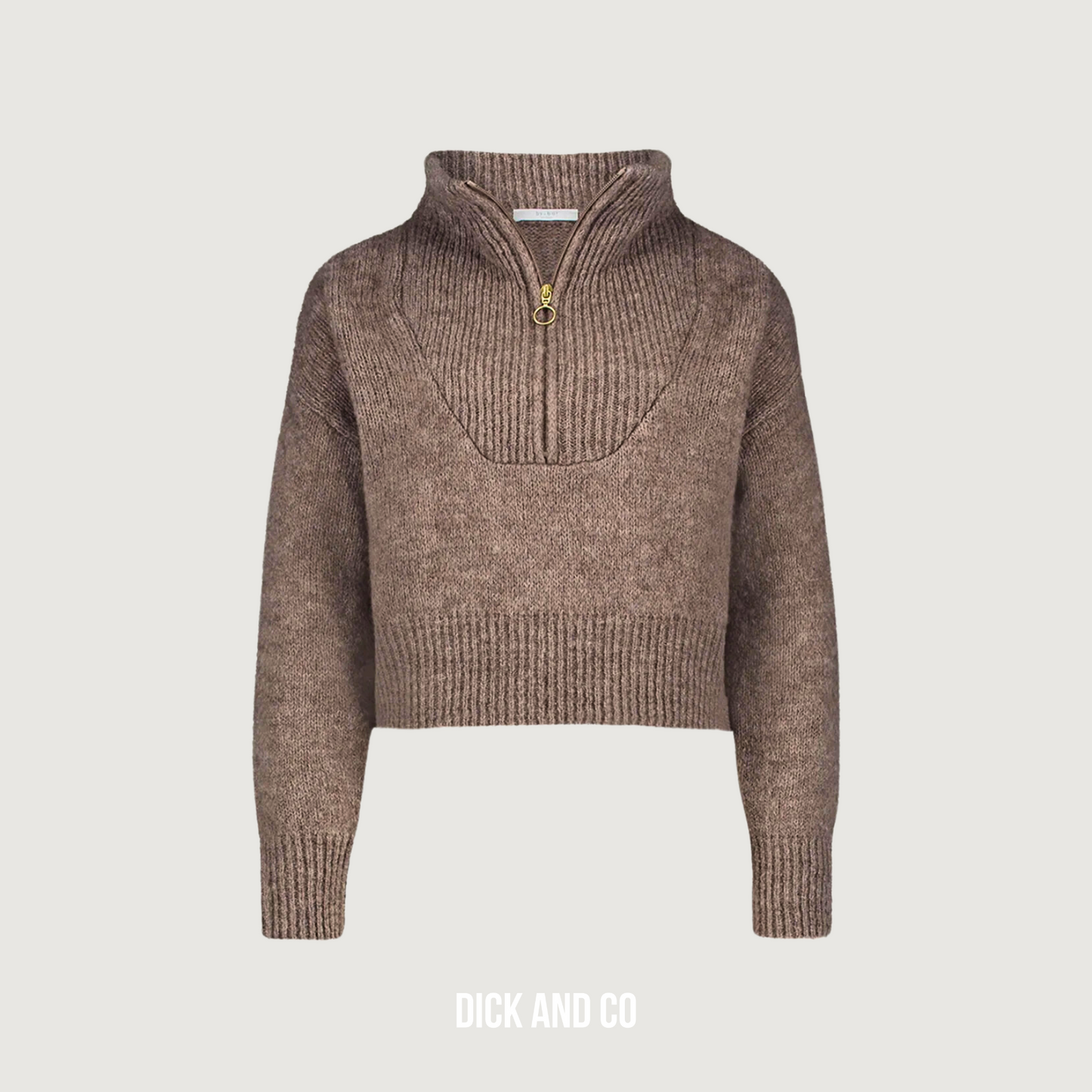 Boxy Beau Pullover